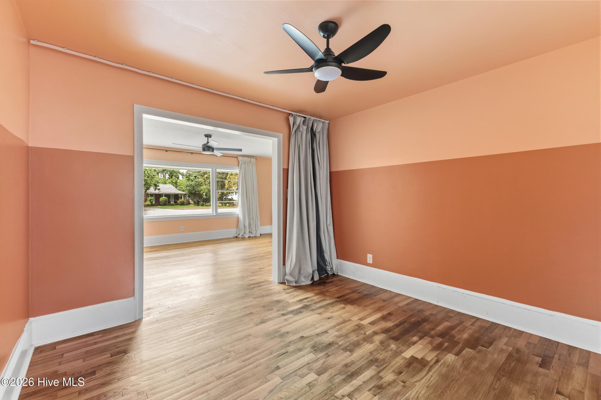 Single Family Residence at 4109 Peachtree Avenue, Wilmington, NC 28403, photo 14 of 50