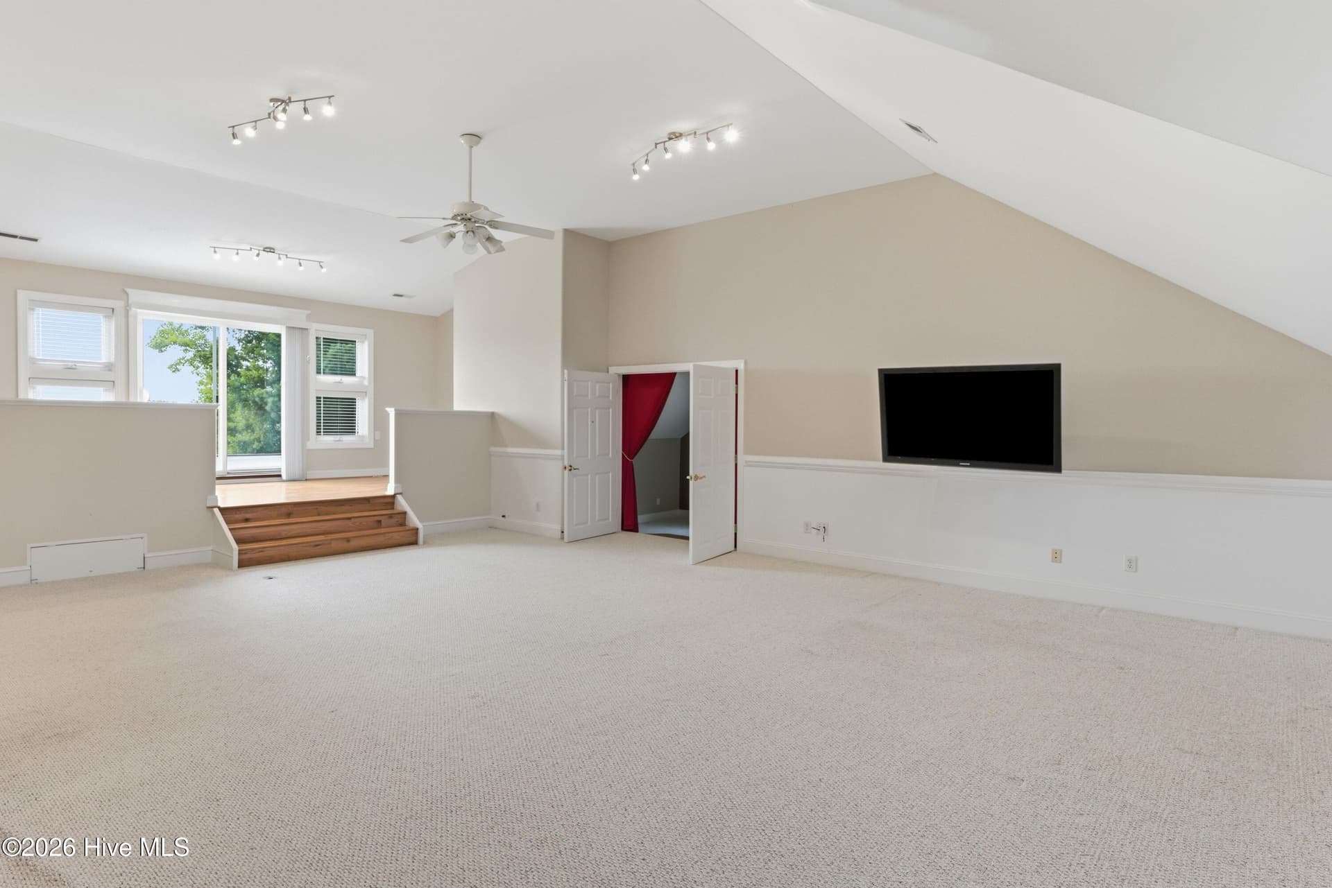 Single Family Residence at 99 Sound View Drive N, Hampstead, NC 28443, photo 61 of 99