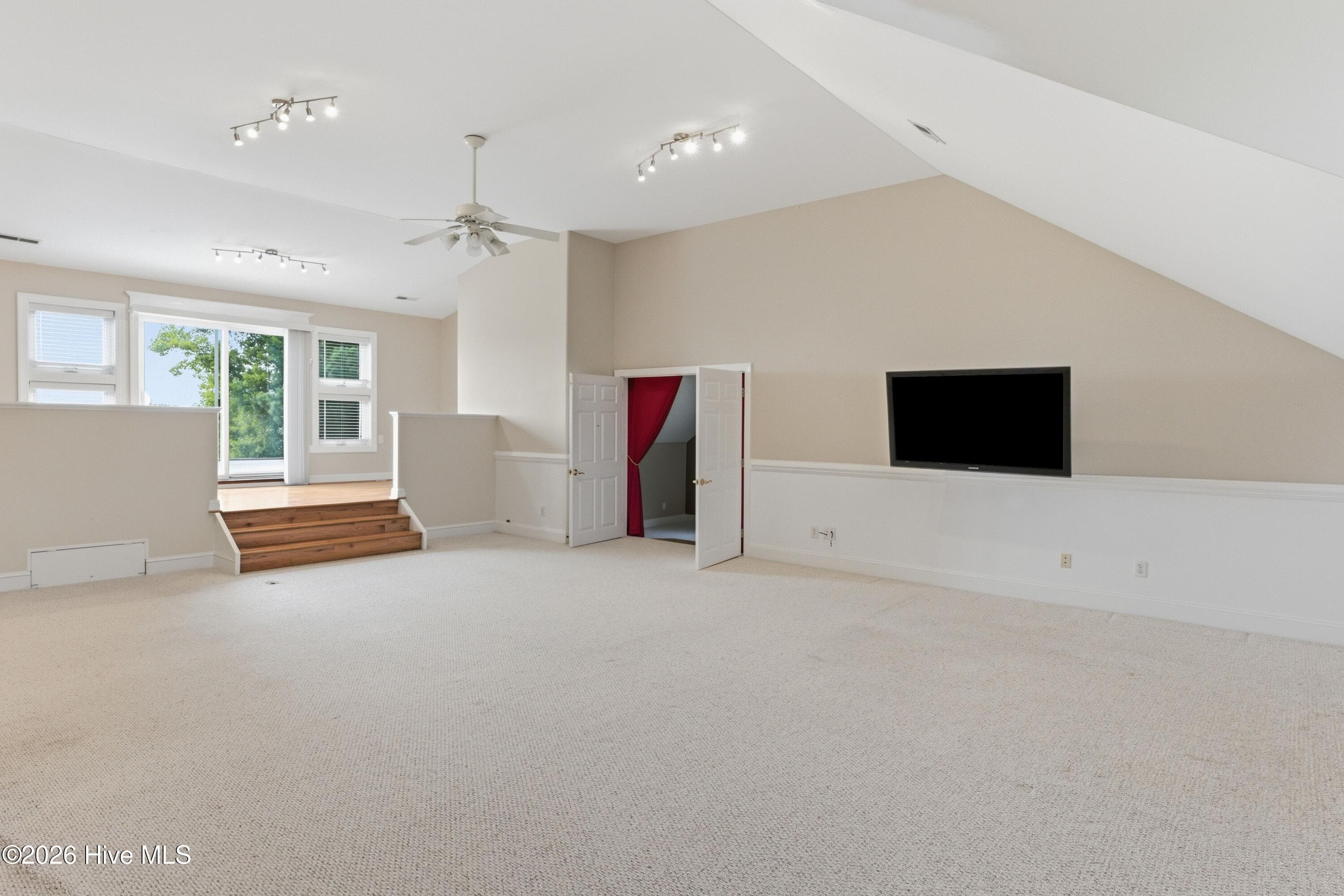 Single Family Residence at 99 Sound View Drive N, Hampstead, NC 28443, photo 61 of 99
