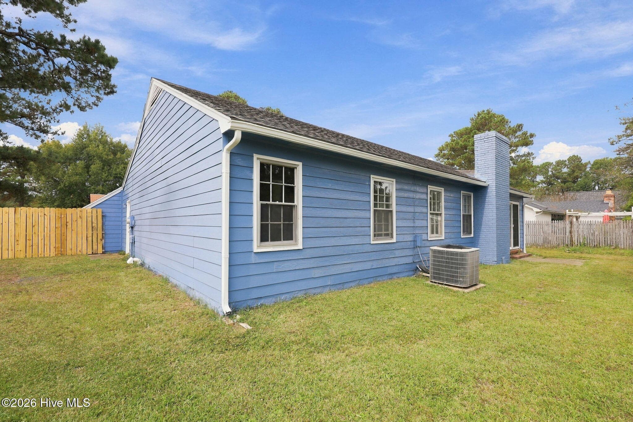 Single Family Residence at 2218 Bridle Trail, Midway Park, NC 28544, photo 21 of 60