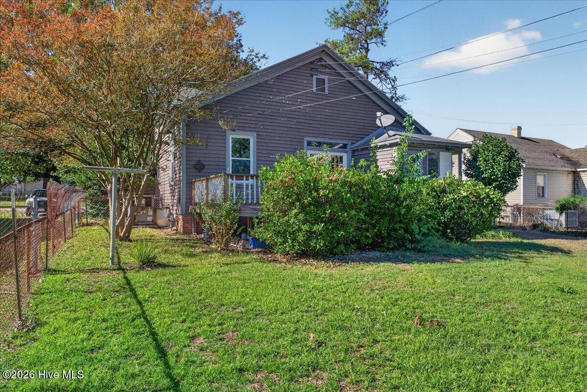 Single Family Residence at 410 Charlotte Street, Roanoke Rapids, NC 27870, photo 31 of 33