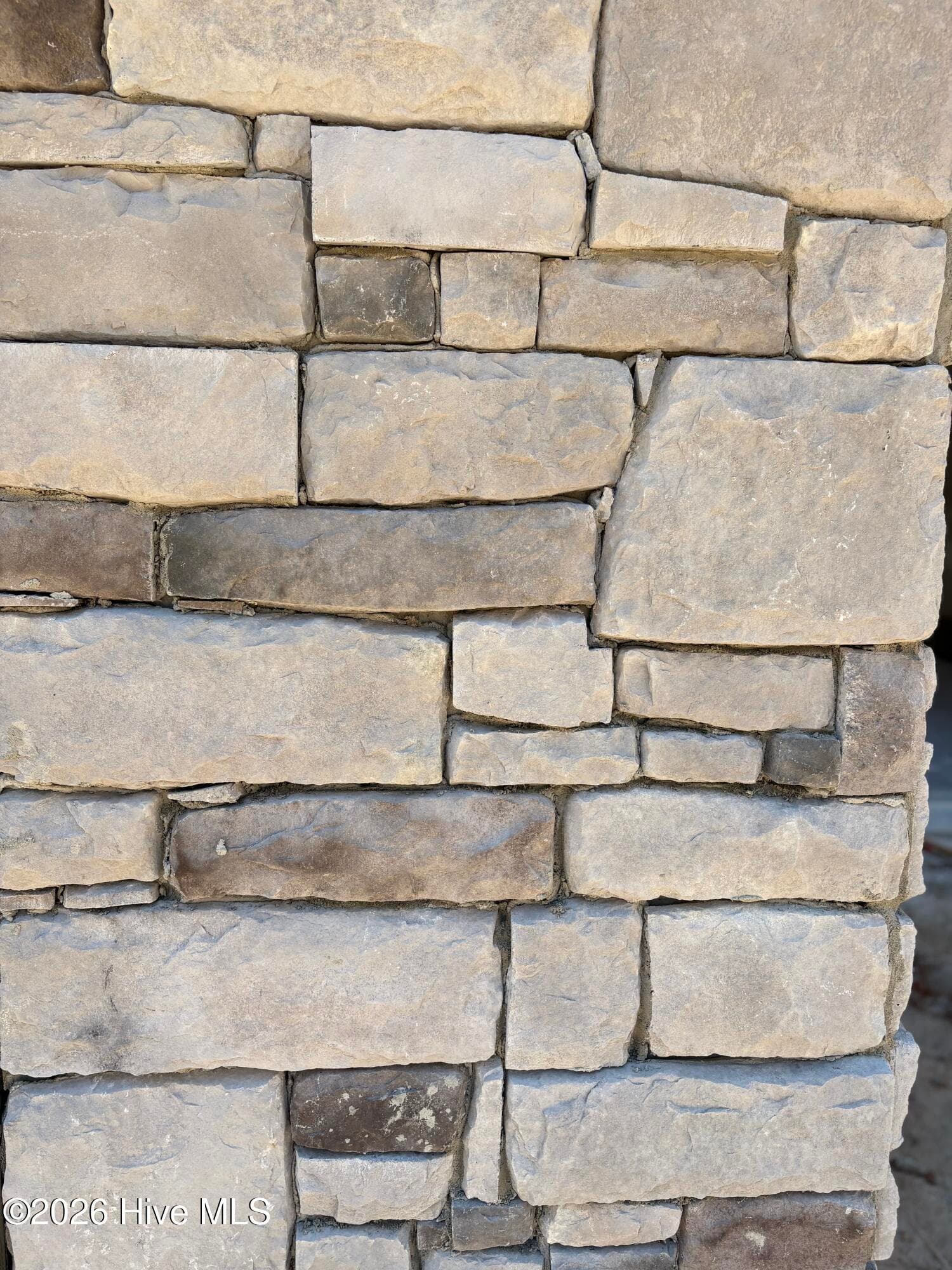 Stonecraft Accent stone in Hamilton - 40 S Shamrock Drive, Jackson Springs, NC 27281
