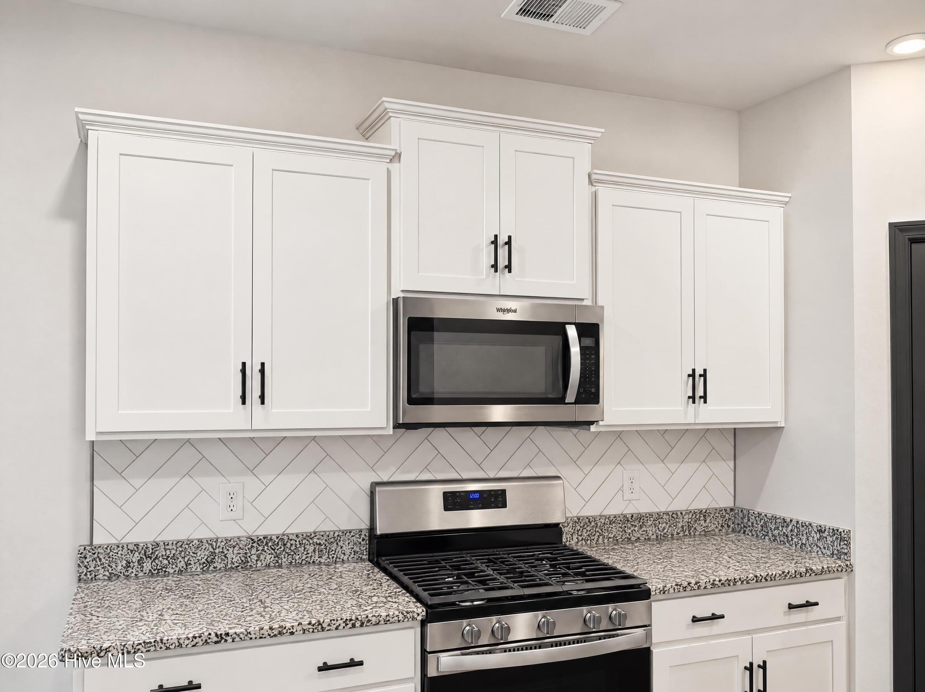 Single Family Residence at 2973 Calli Crossing Drive, Graniteville, SC 29829, photo 8 of 26