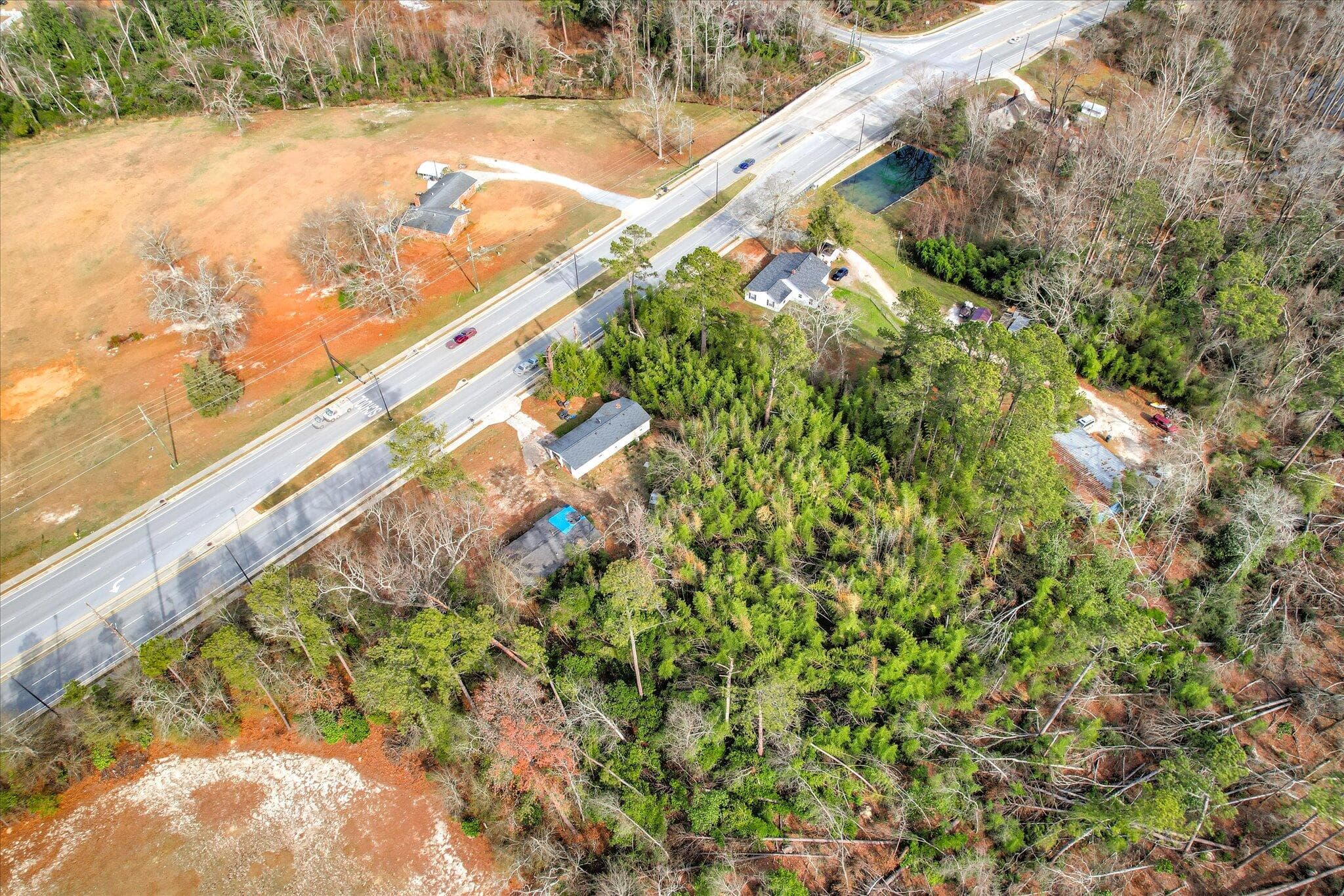 Single Family Residence at 3812 Wrightsboro Road, Augusta, GA 30909, photo 9 of 19