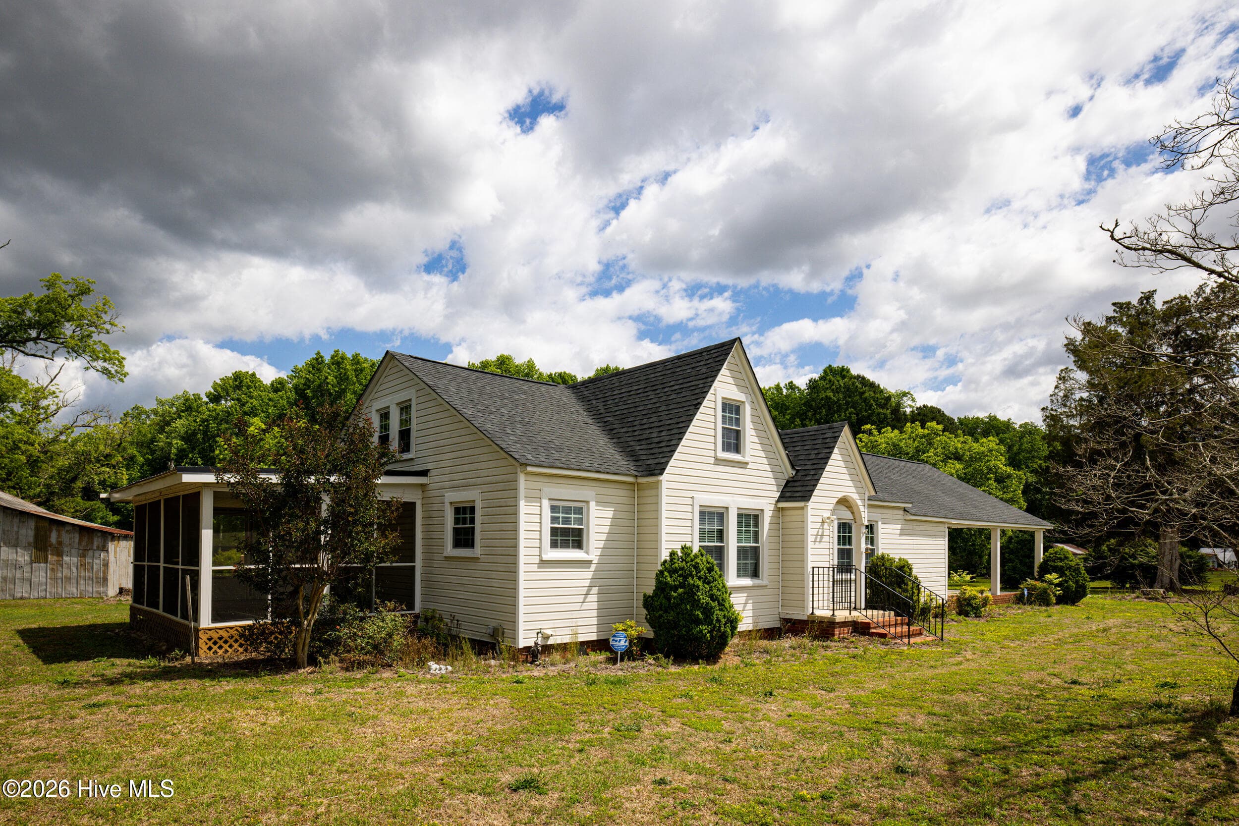 Single Family Residence at 10581 E Nc 42 Highway, Middlesex, NC 27557, photo 2 of 38