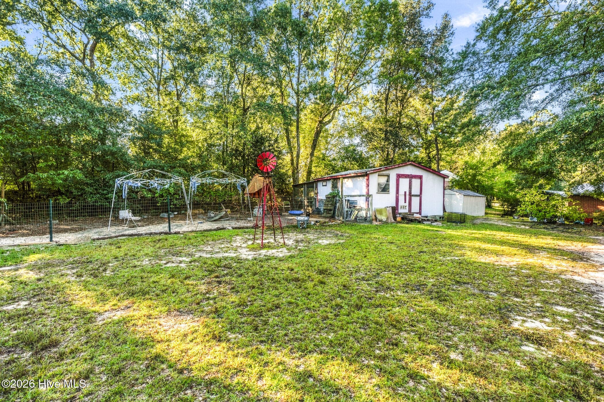 Single Family Residence at 1002 Jefferson Street, Hamlet, NC 28345, photo 9 of 25