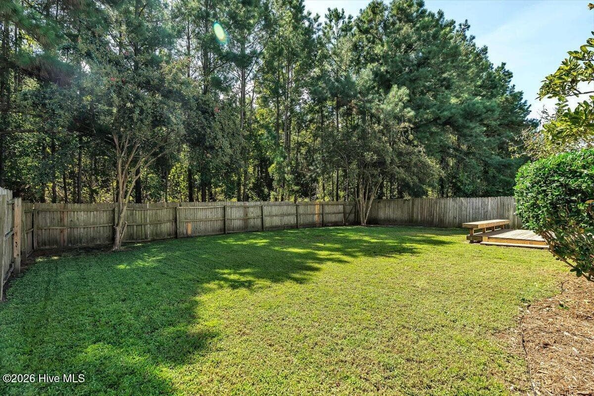 Single Family Residence at 118 Crooked Run Drive, New Bern, NC 28560, photo 38 of 49