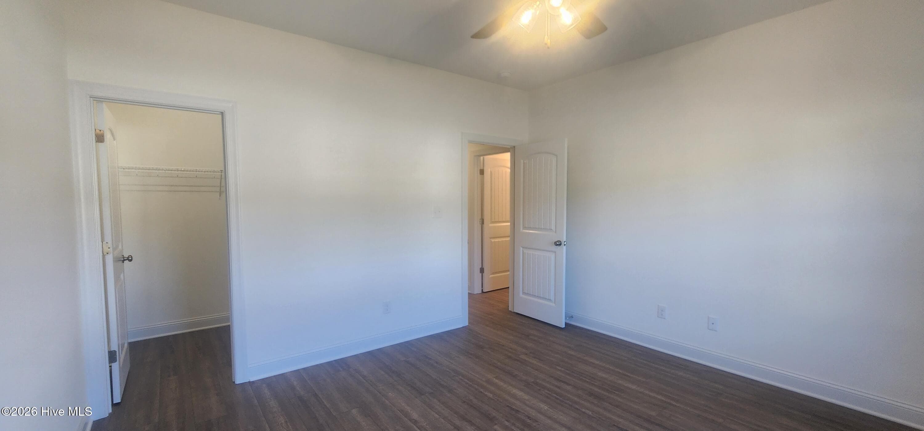 Single Family Residence at 4013 Bluewater Boulevard, New Bern, NC 28562, photo 94 of 121