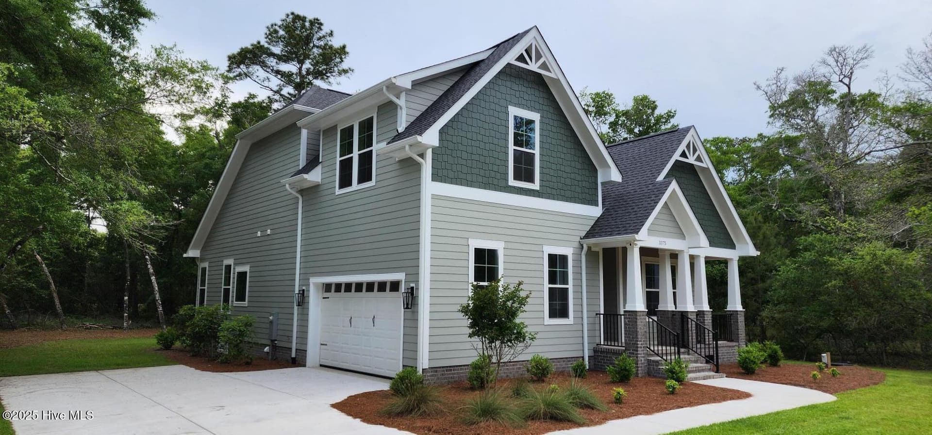 Single Family Residence at 3375 Sandridge Lane SW, Supply, NC 28462, photo 5 of 73