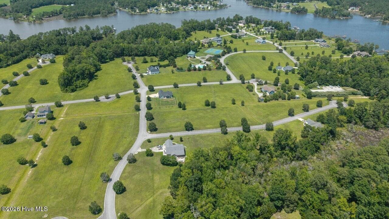 46 Carolina Way, Arapahoe, NC 28510