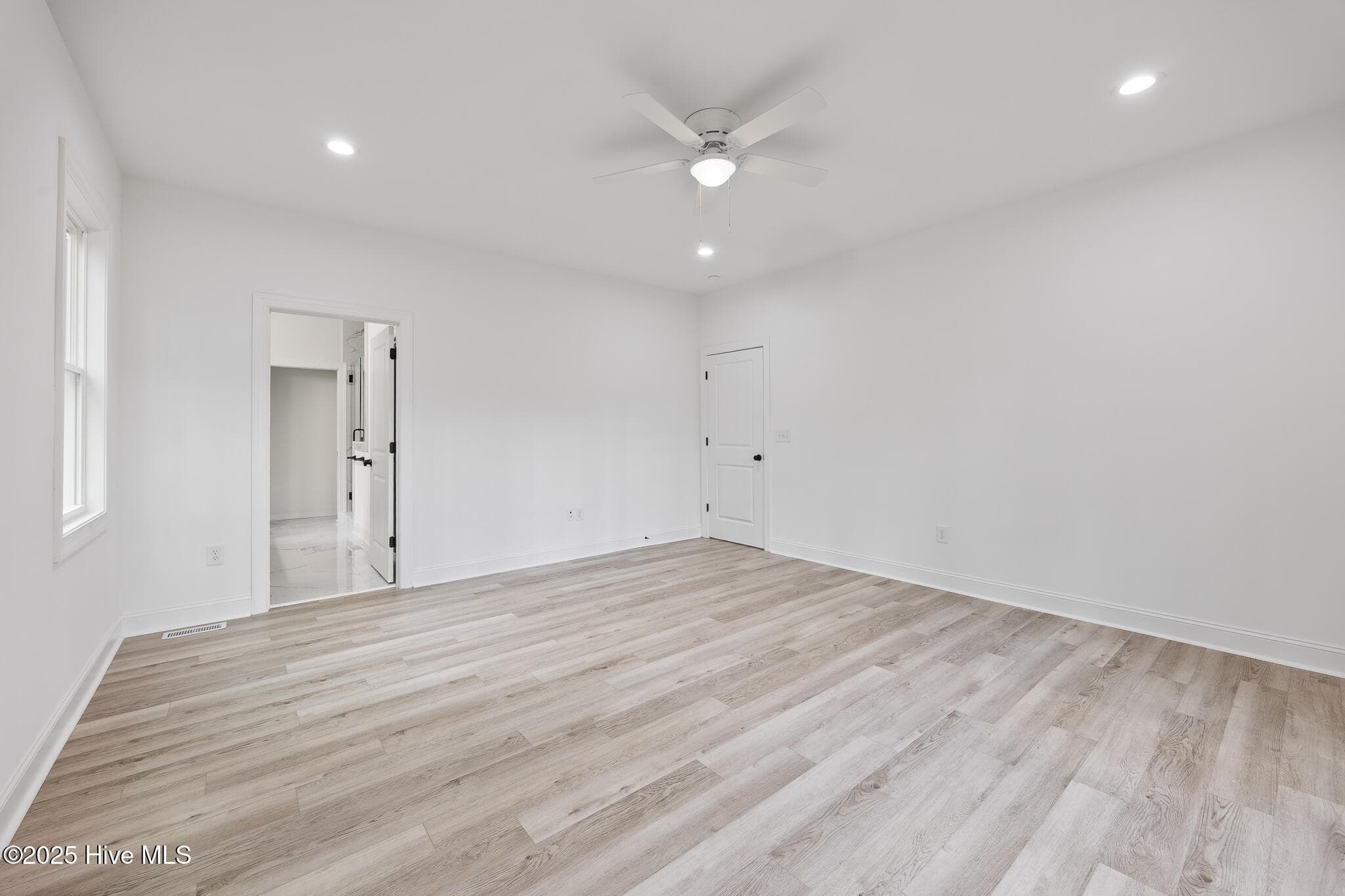 Single Family Residence at 284 Longleaf Drive, West End, NC 27376, photo 13 of 39