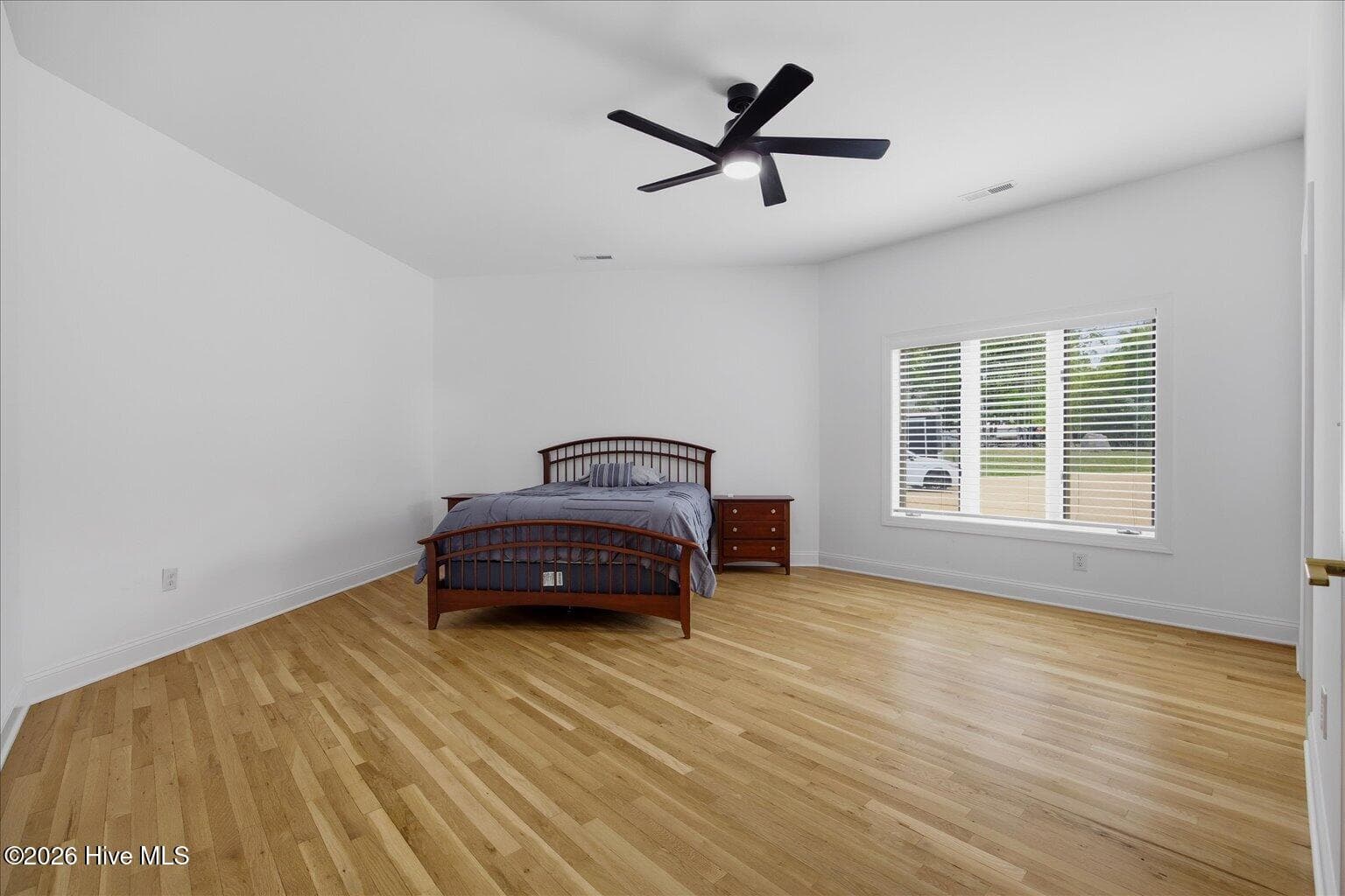 Single Family Residence at 304 Gull Road, Hampstead, NC 28443, photo 39 of 53