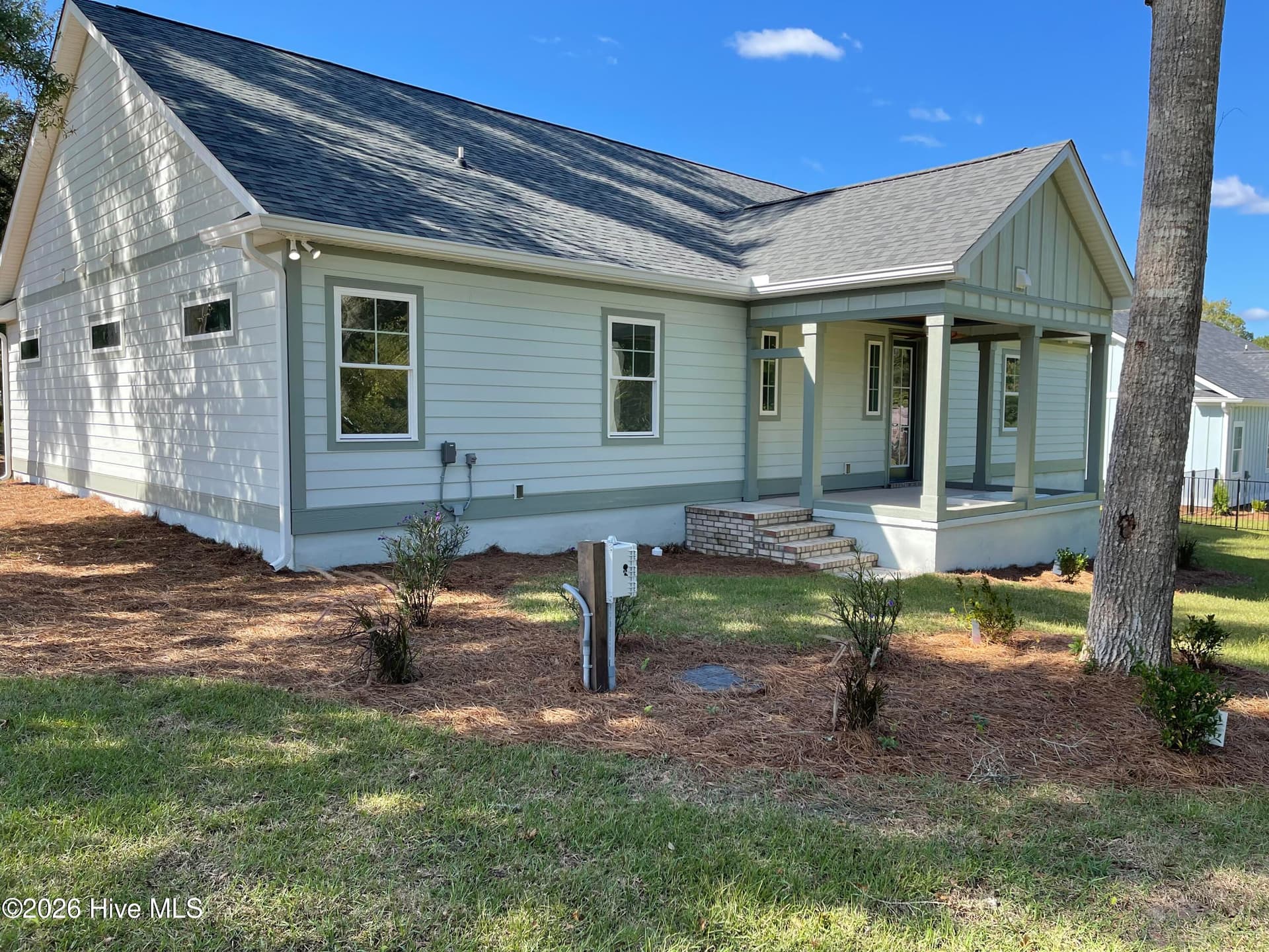 Single Family Residence at 1848 Oak Harbour Drive SW, Ocean Isle Beach, NC 28469, photo 6 of 13