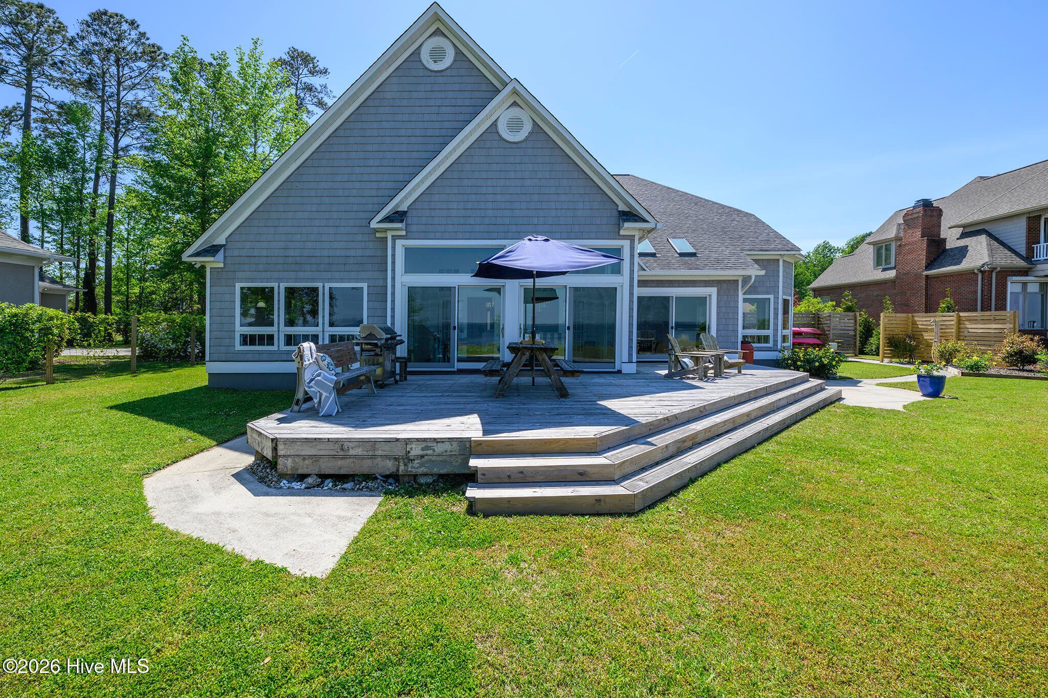 Large Back Deck for Entertaining - 228 Drake Landing, New Bern, NC 28560