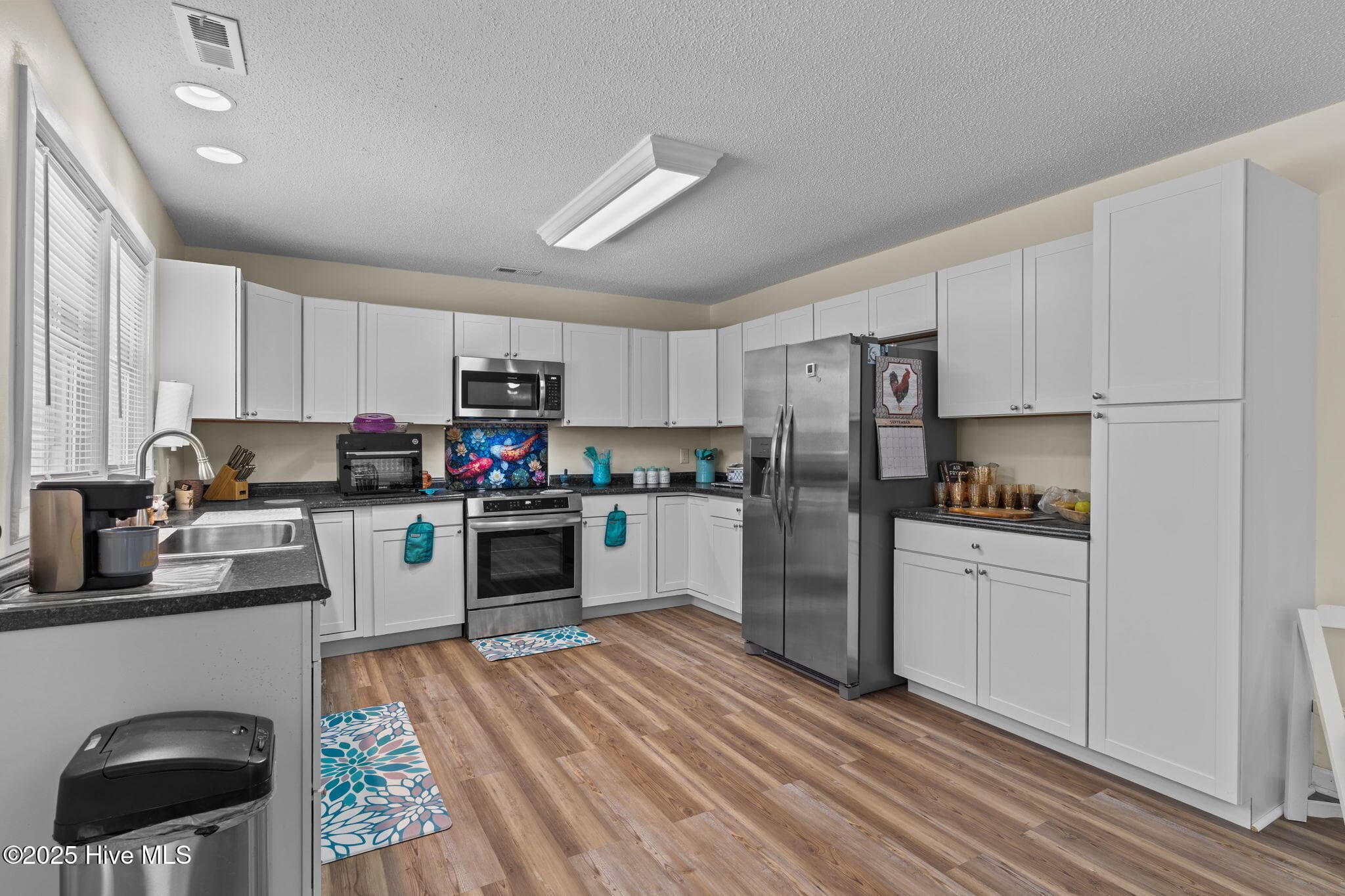 Single Family Residence at 1601 Midway Road SE, Bolivia, NC 28422, photo 10 of 49