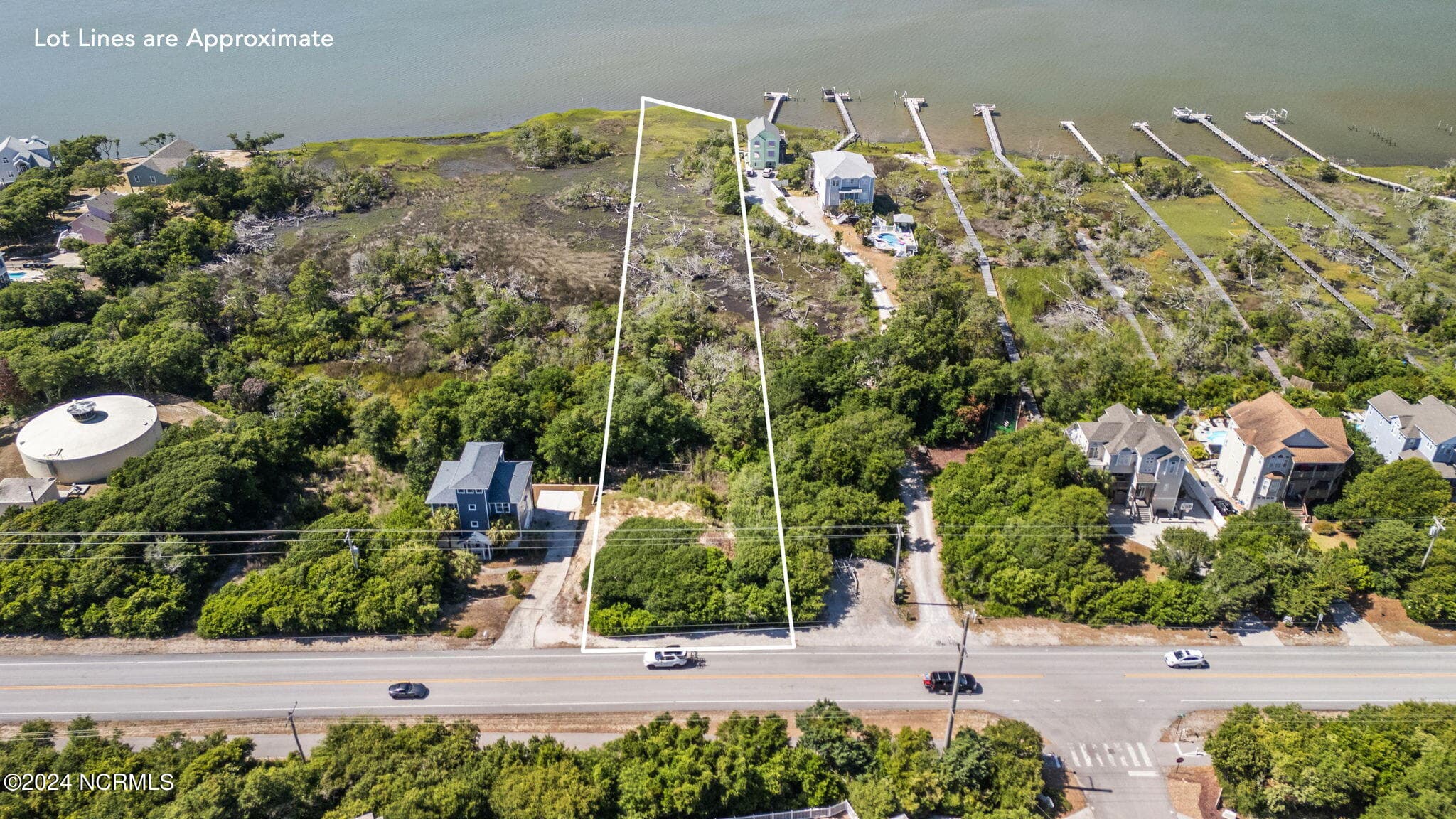 Residential Lot at 4306 Emerald Drive, Emerald Isle, NC 28594, photo 4 of 12