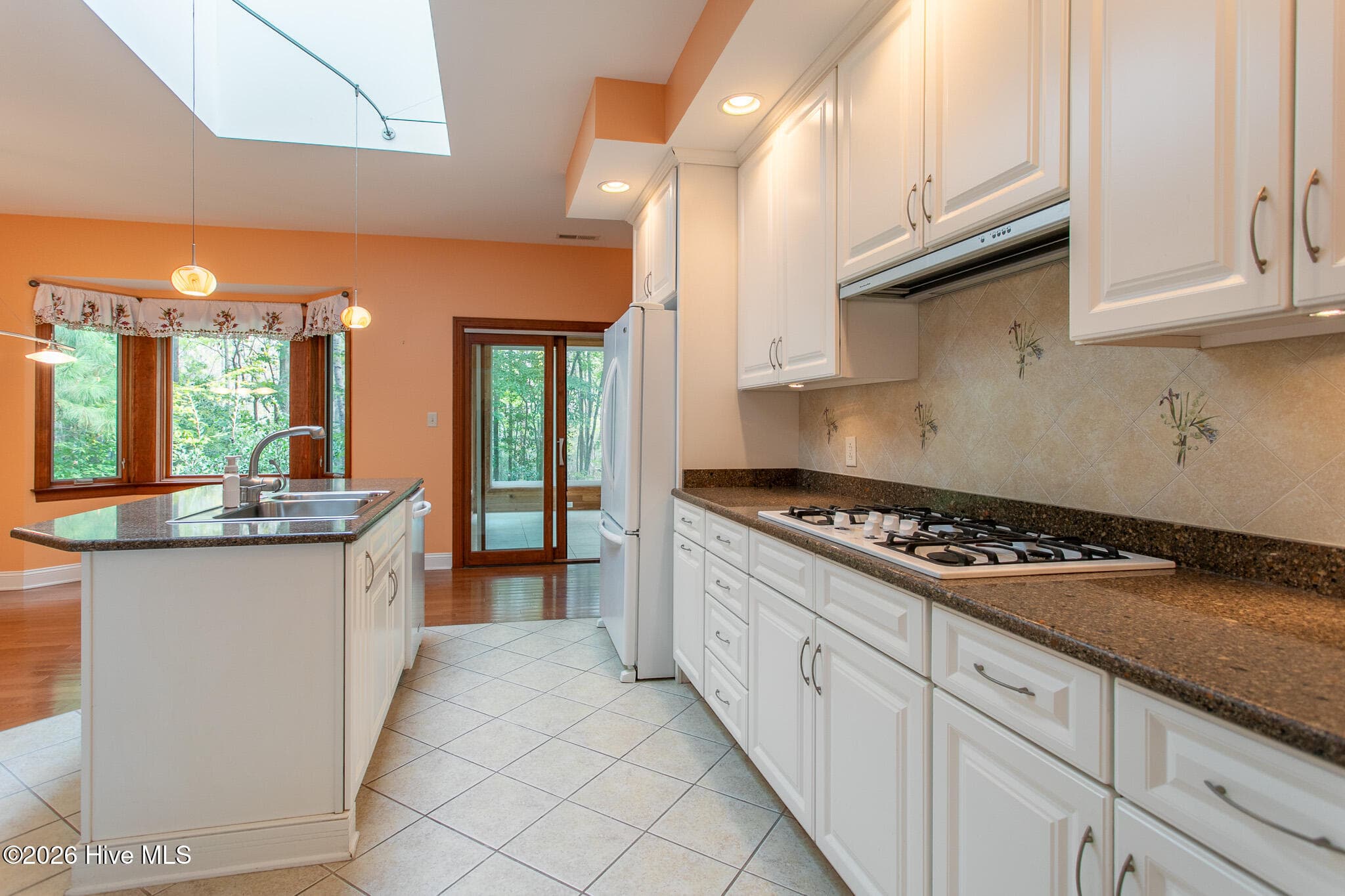 Single Family Residence at 109 Santee Circle, Hertford, NC 27944, photo 14 of 62