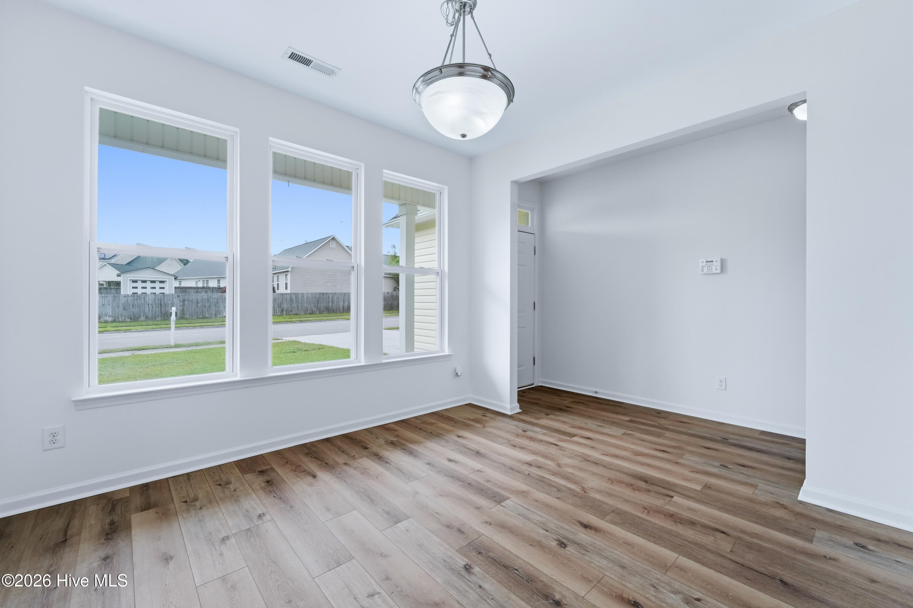 Single Family Residence at 103 Forsythia Court, Jacksonville, NC 28546, photo 11 of 48