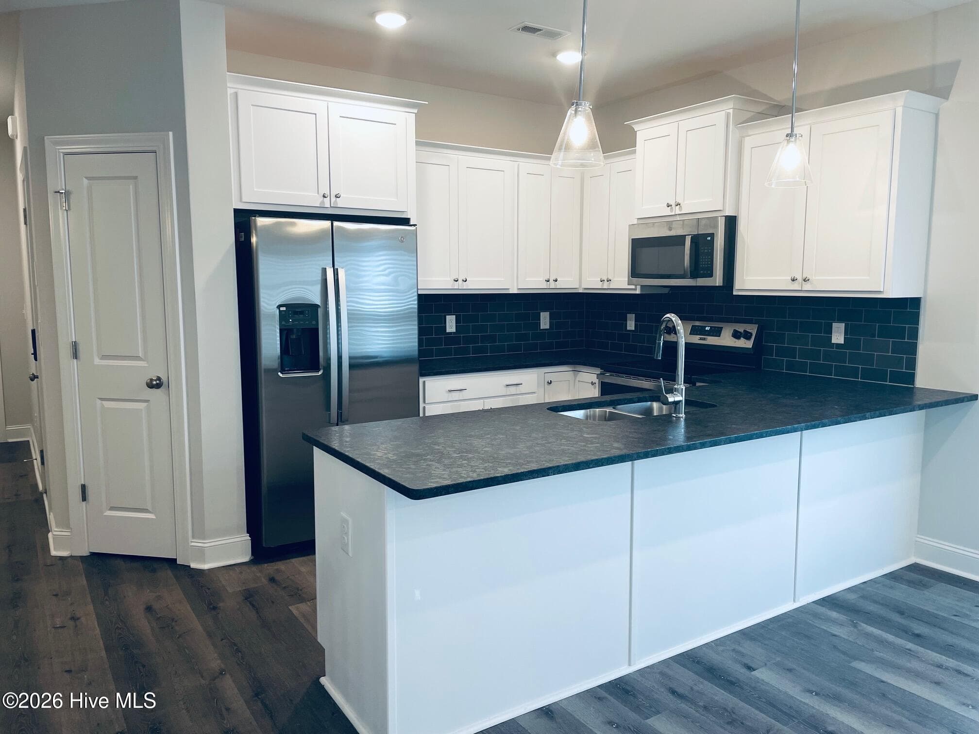 Townhouse at 2124 Dartford Drive A, Greenville, NC 27834, photo 5 of 24