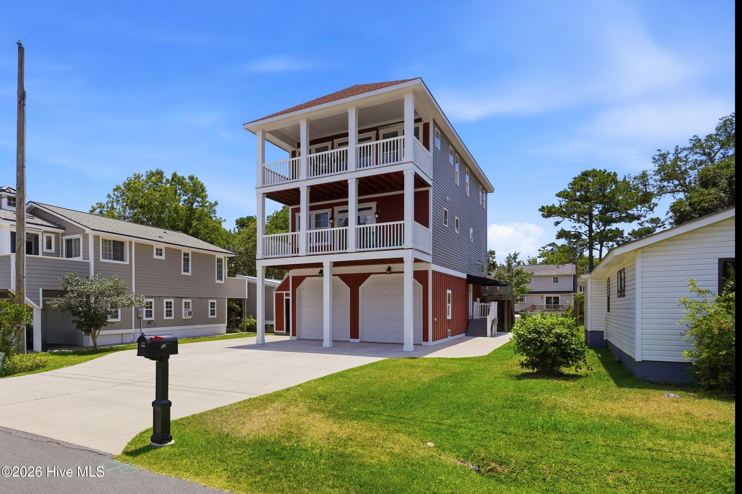 Single Family Residence at 312 Loder Avenue, Wilmington, NC 28409, photo 2 of 61