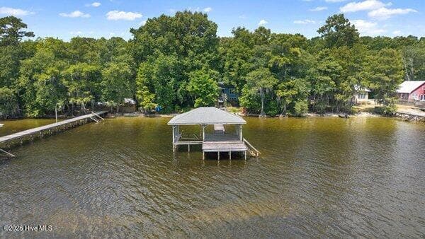 Single Family Residence at 2902 Canal Cove Road, Lake Waccamaw, NC 28450, photo 30 of 38
