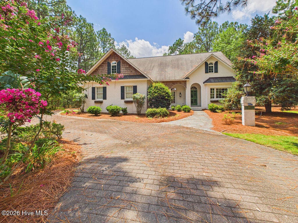 Single Family Residence at 48 Royal County Down, Pinehurst, NC 28374, photo 34 of 55