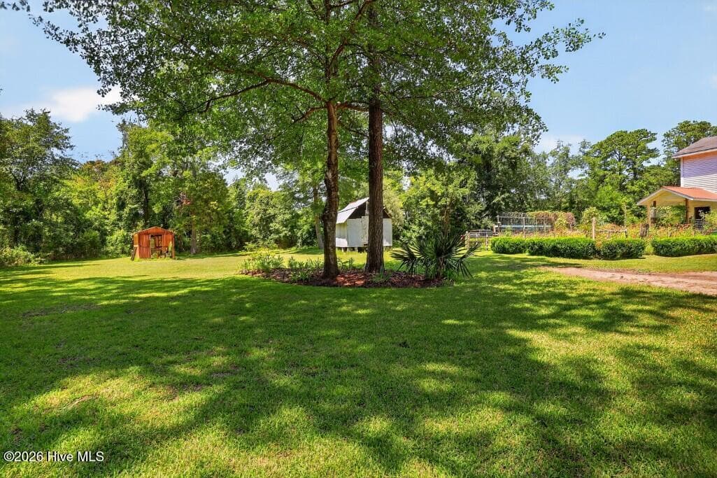 Single Family Residence at 1465 B Street, New Bern, NC 28560, photo 23 of 36