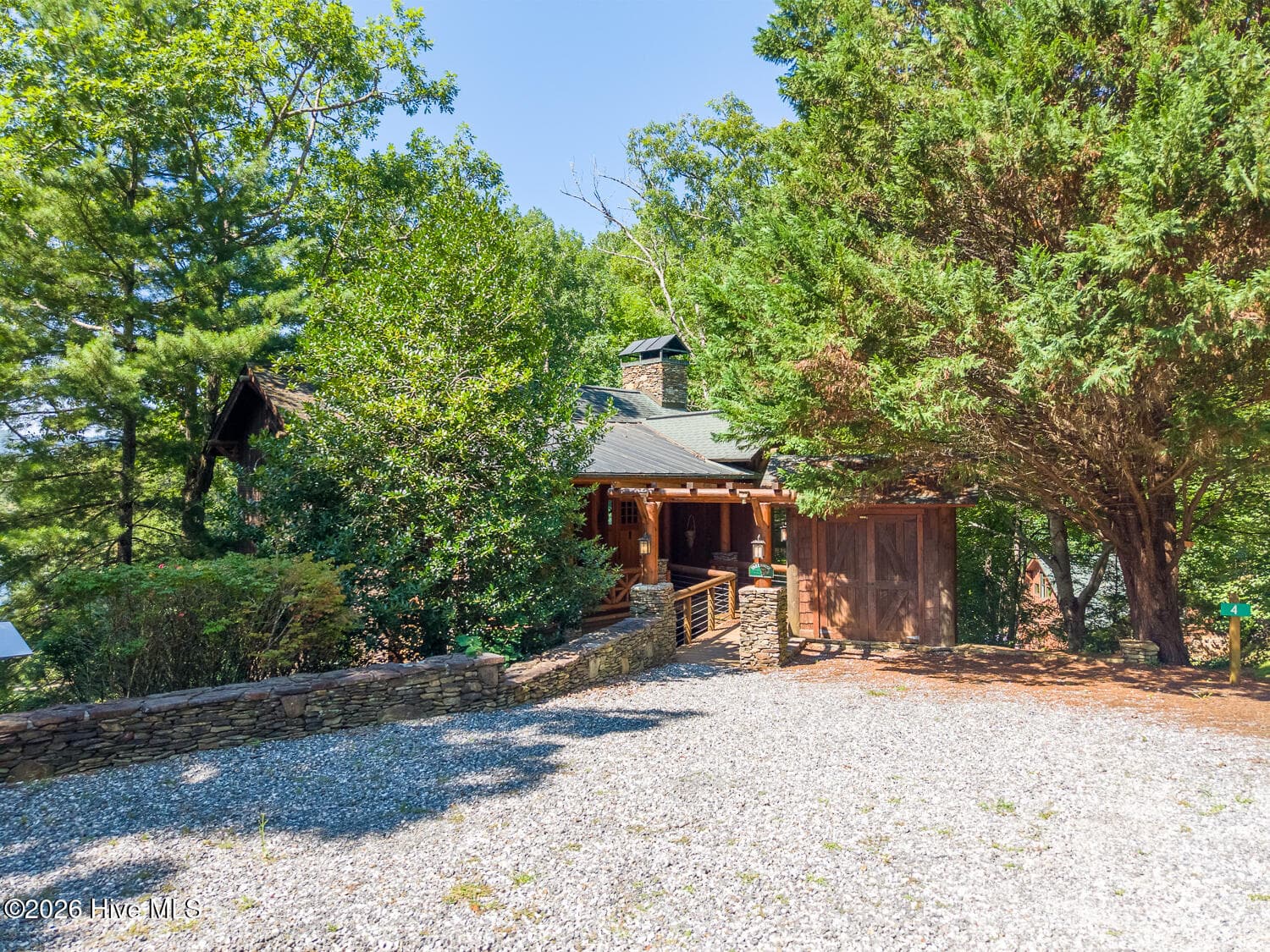 Single Family Residence at 4 Lakeside Trail, Robbinsville, NC 28771, photo 2 of 5
