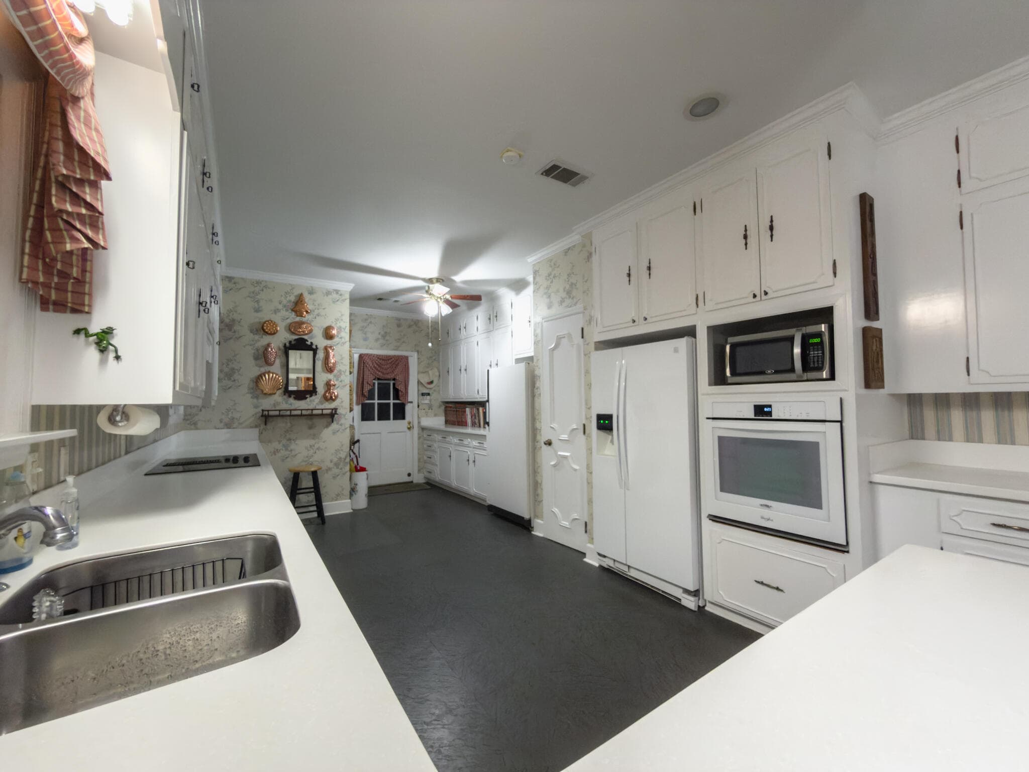 Single Family Residence at 935 Odom Street, Millen, GA 30442, photo 24 of 52