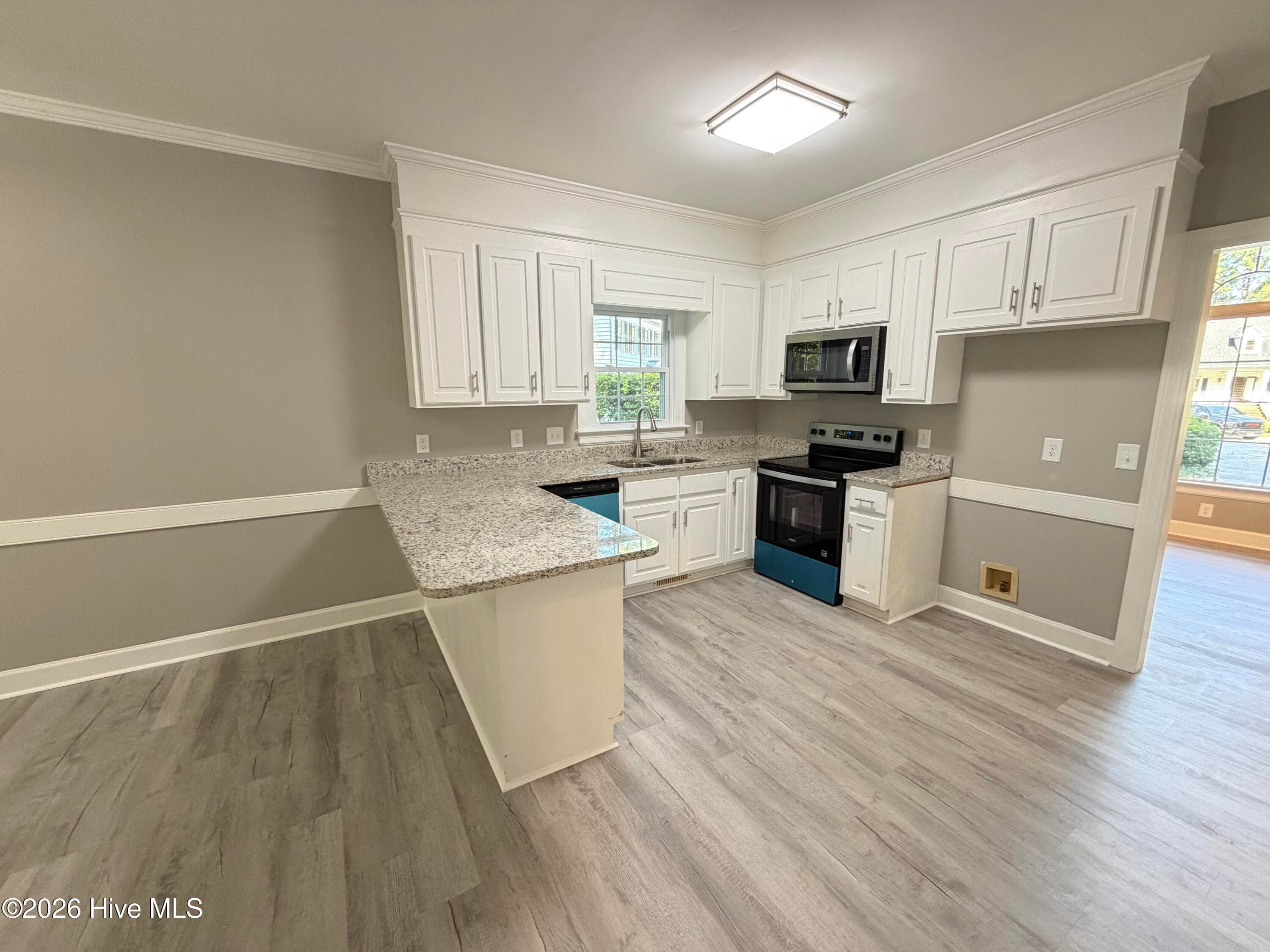 Single Family Residence at 3107 Quinn Drive NW, Wilson, NC 27896, photo 8 of 24