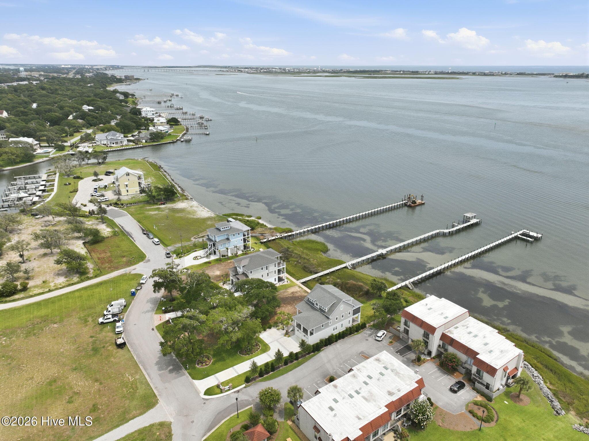 4741 S Shore Drive, Morehead City, NC 28557