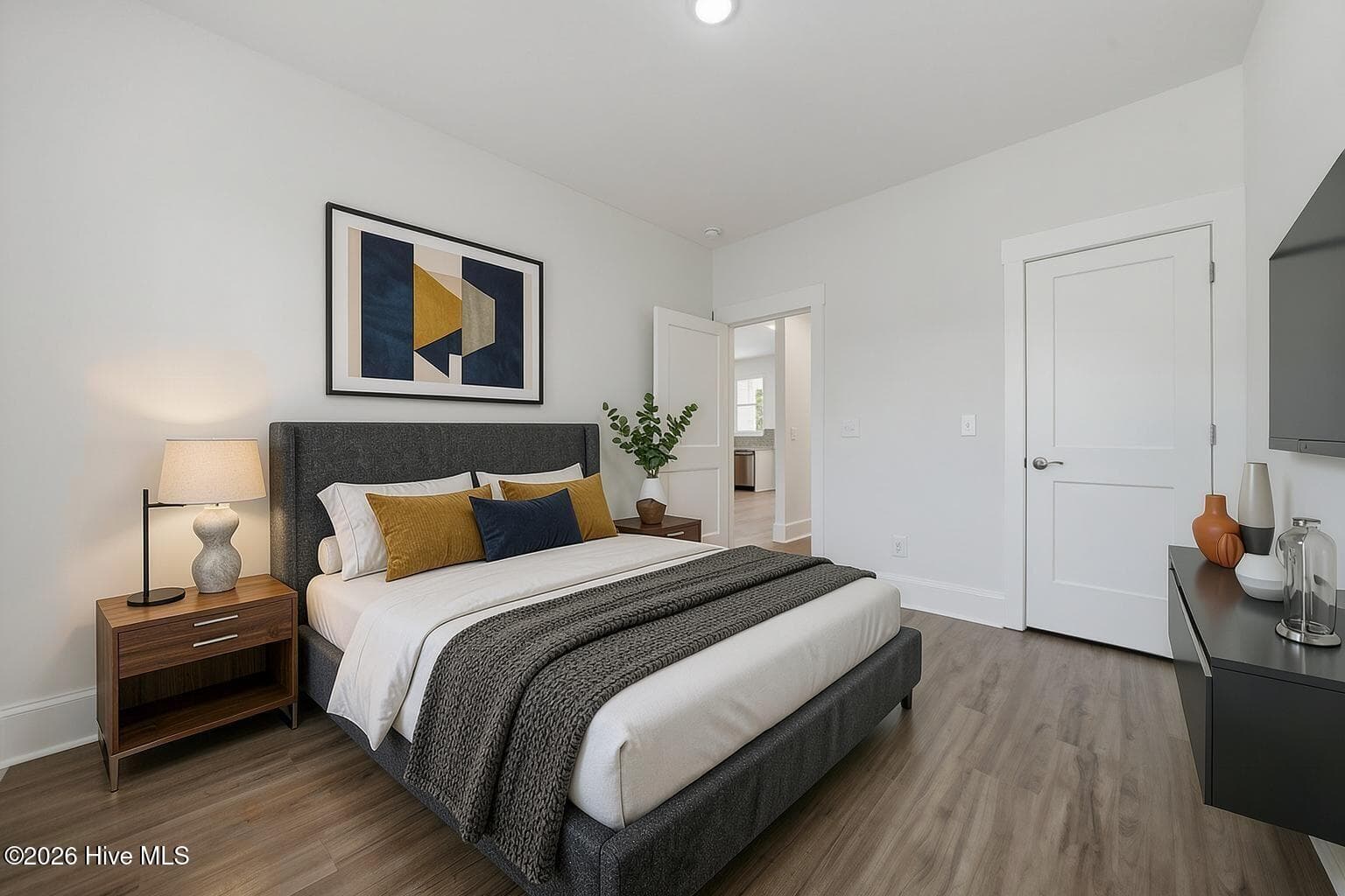 Virtually staged - 646 E Boiling Spring Road, Southport, NC 28461