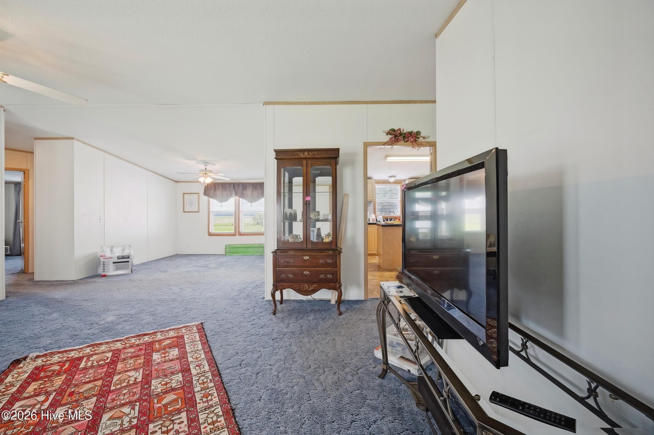 Manufactured Home at 641 W Bear Swamp Road, Hertford, NC 27944, photo 6 of 40
