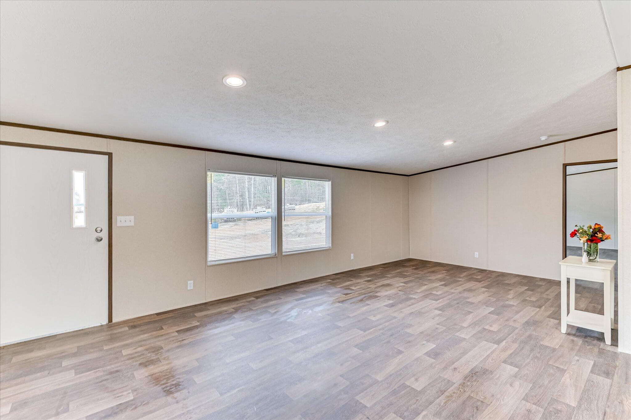 Manufactured Home at 4052 Us-25, Hephzibah, GA 30815, photo 7 of 34