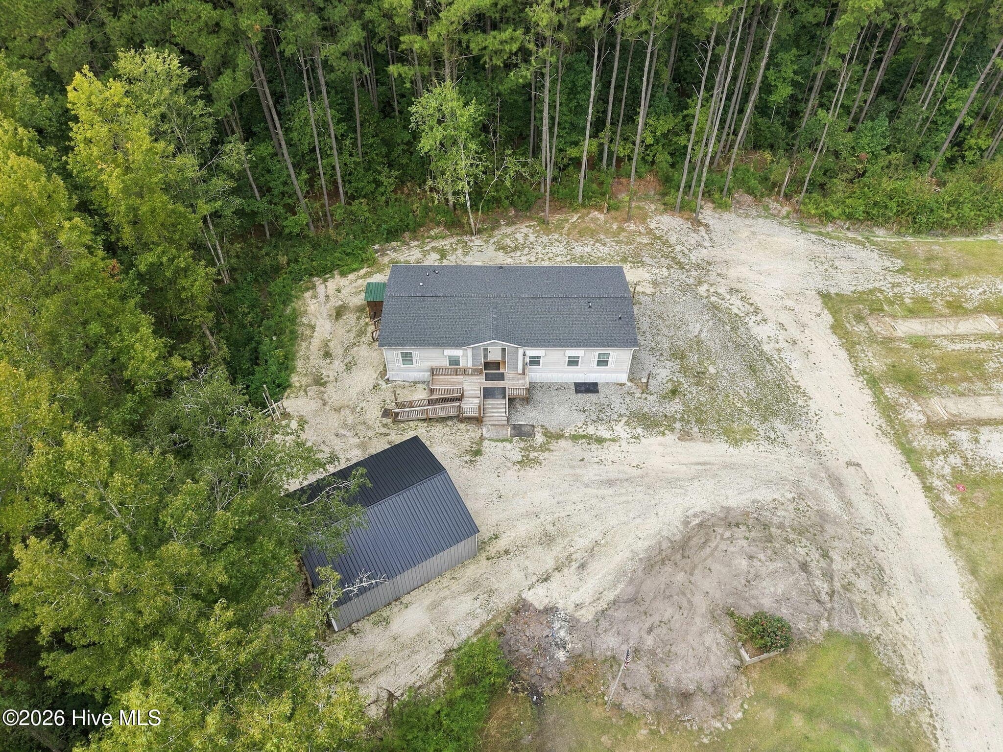 Manufactured Home at 11566 Hwy 17, Maysville, NC 28555, photo 51 of 56