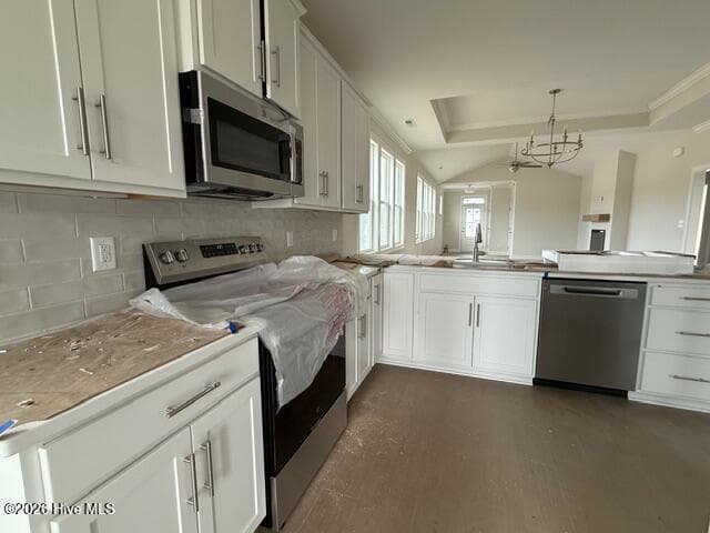 Single Family Residence at 102 Golden Finch Drive, Beaufort, NC 28516, photo 15 of 93