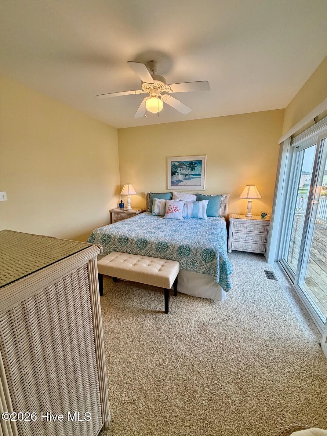 Single Family Residence at 8526 Ocean View Drive, Emerald Isle, NC 28594, photo 7 of 7