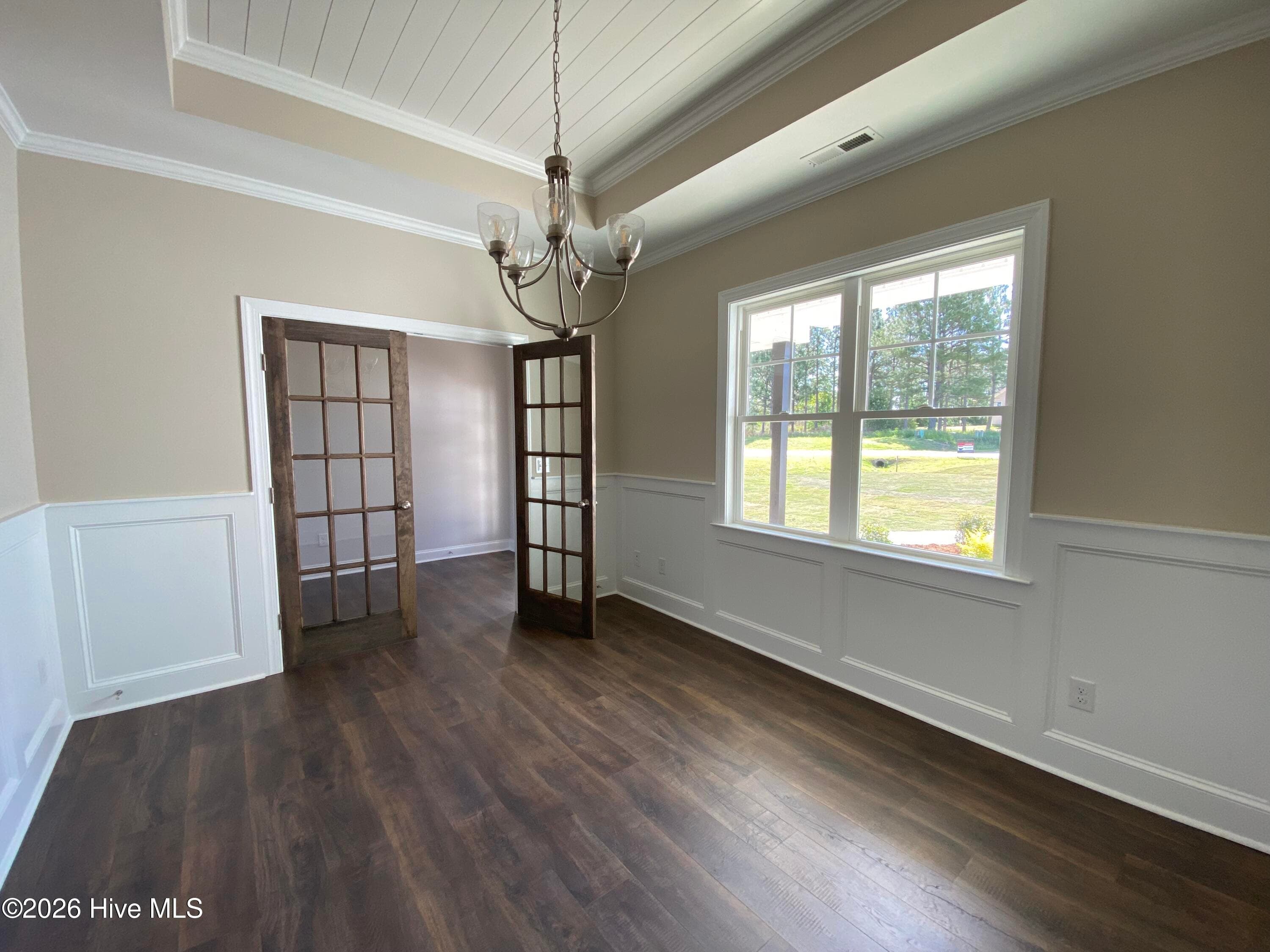 Single Family Residence at 205 N Rabbit Run Drive, Smithfield, NC 27577, photo 25 of 127