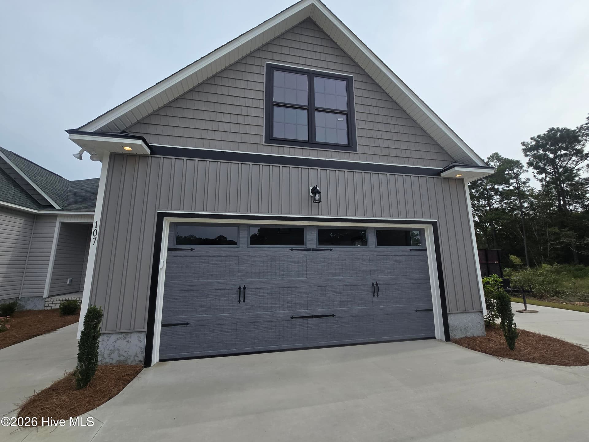Single Family Residence at 107 Weathersbee Drive, Hampstead, NC 28443, photo 12 of 140