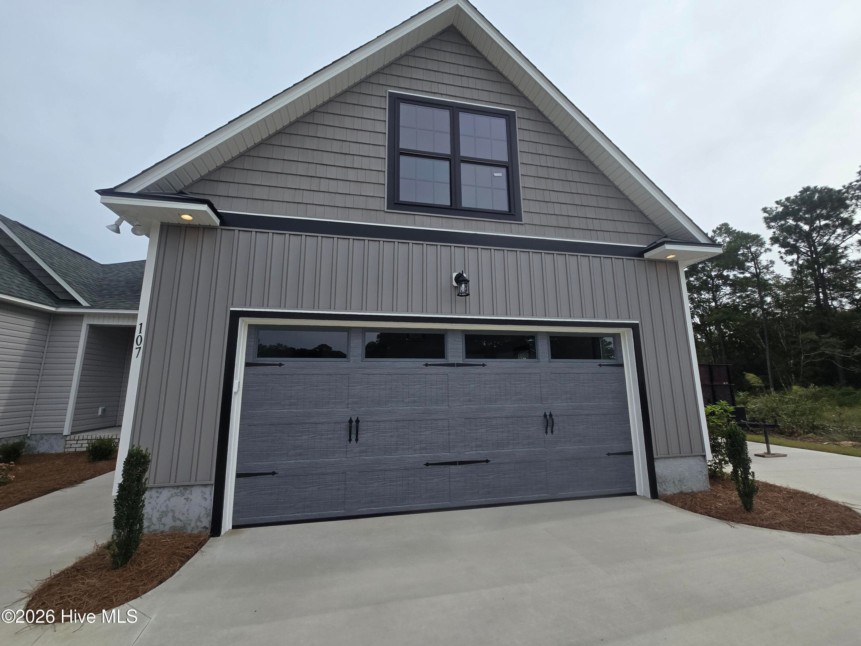 Single Family Residence at 107 Weathersbee Drive, Hampstead, NC 28443, photo 12 of 140