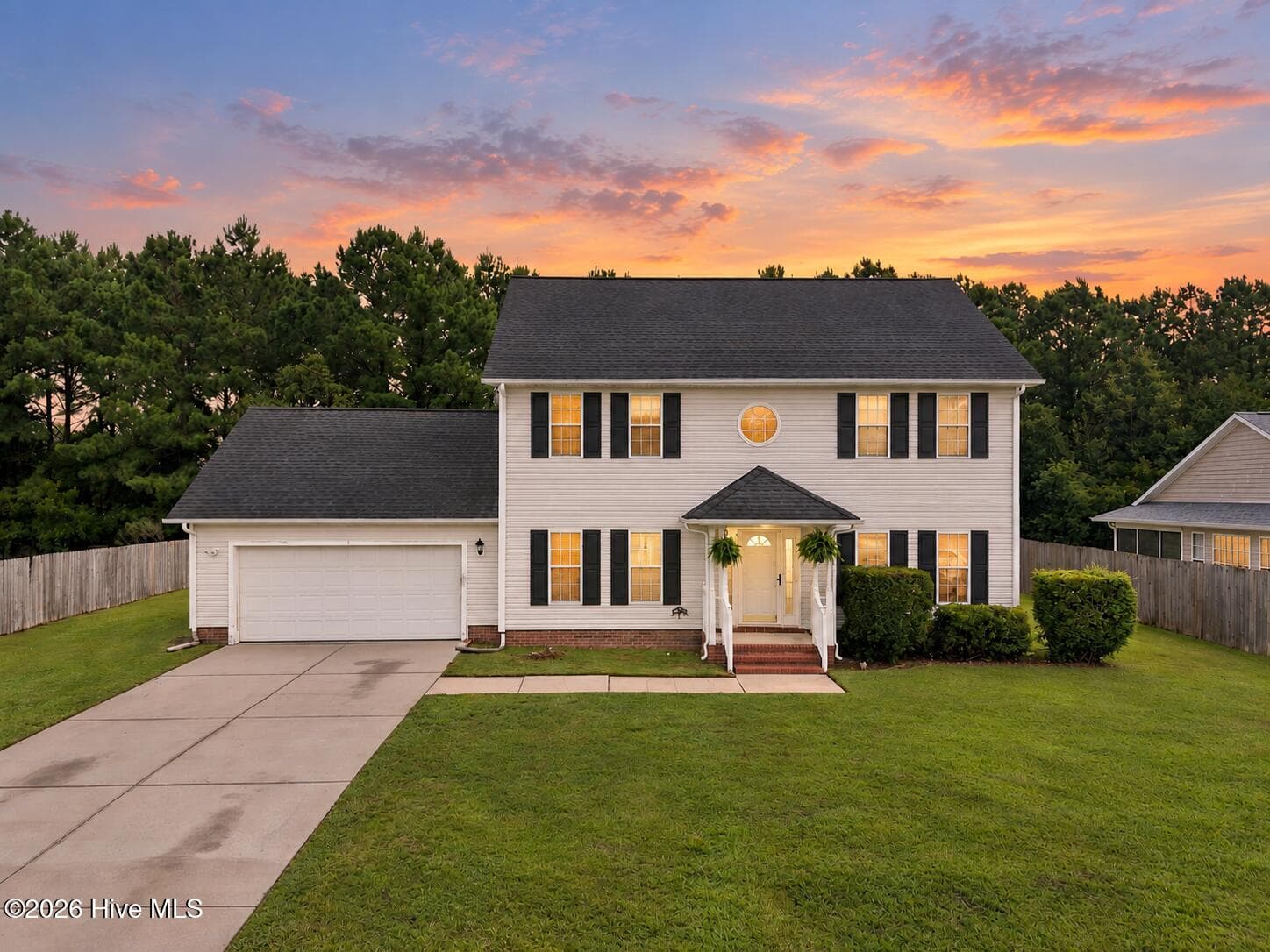 812 Commons Drive N, Jacksonville, NC 28546