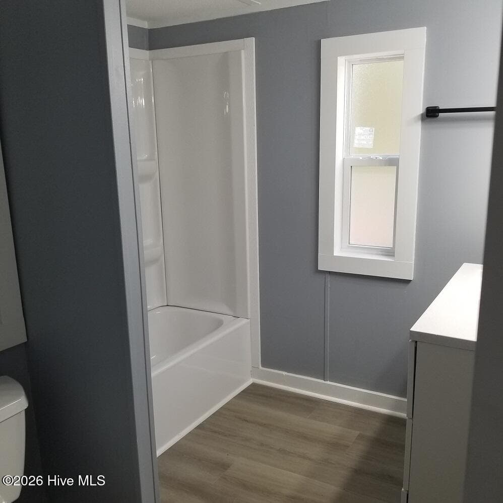 Manufactured Home at 232 Lake Drive SW, Supply, NC 28462, photo 12 of 36