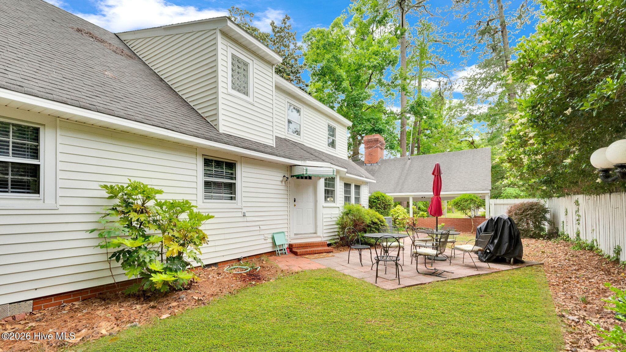 Single Family Residence at 1902 Sherwood Drive, Greenville, NC 27858, photo 11 of 59