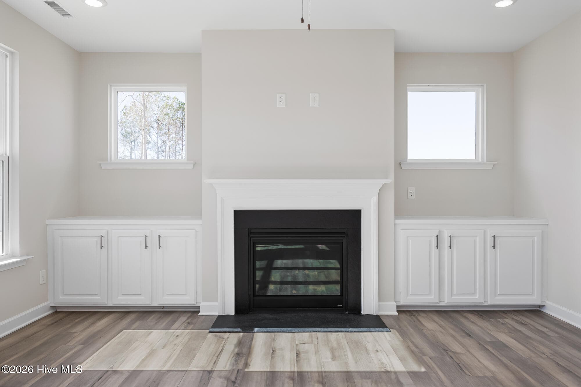Single Family Residence at 315 Queensferry Lane, Aberdeen, NC 28315, photo 11 of 63