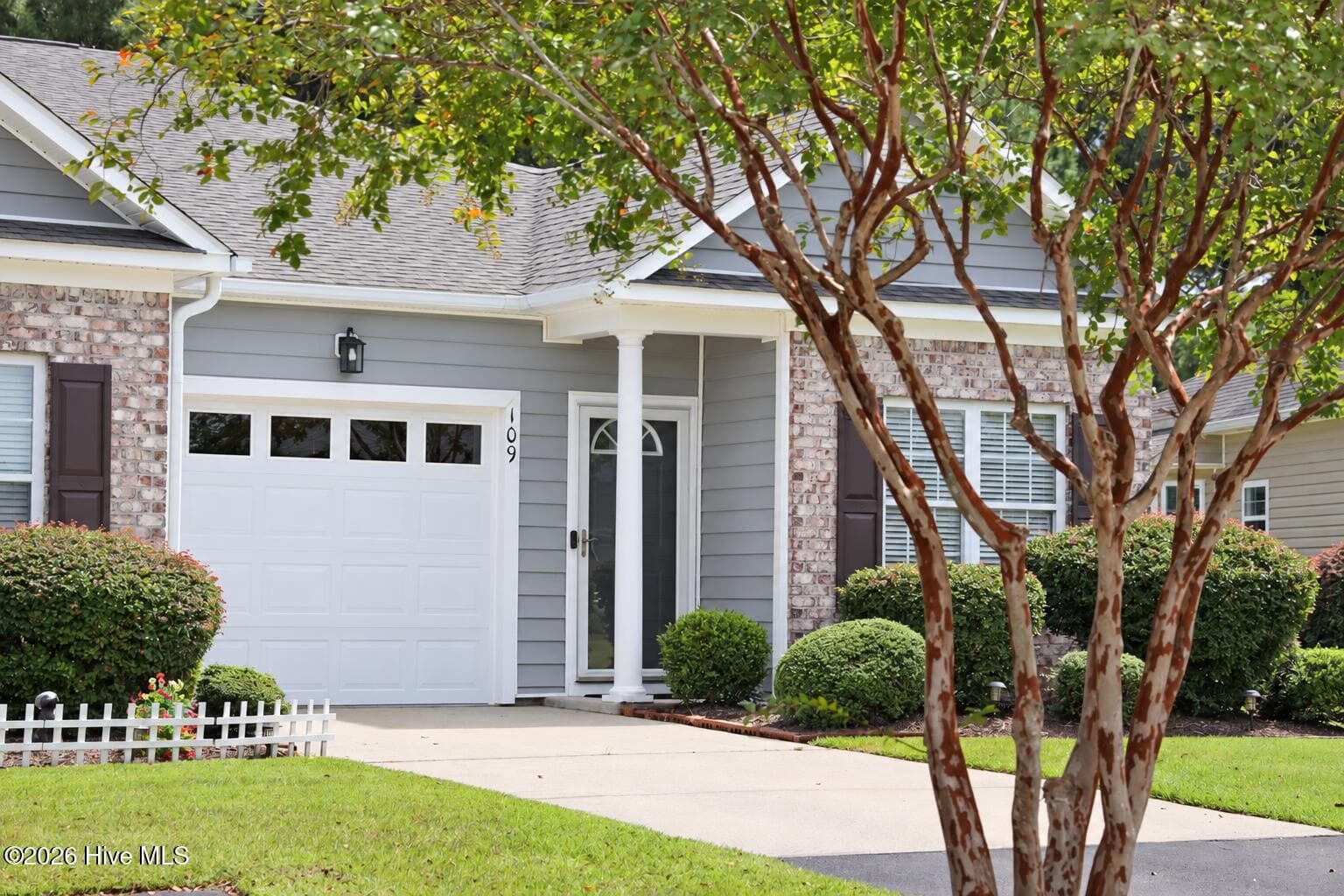 Townhouse at 109 Jansen Lane, Winnabow, NC 28479, photo 2 of 39
