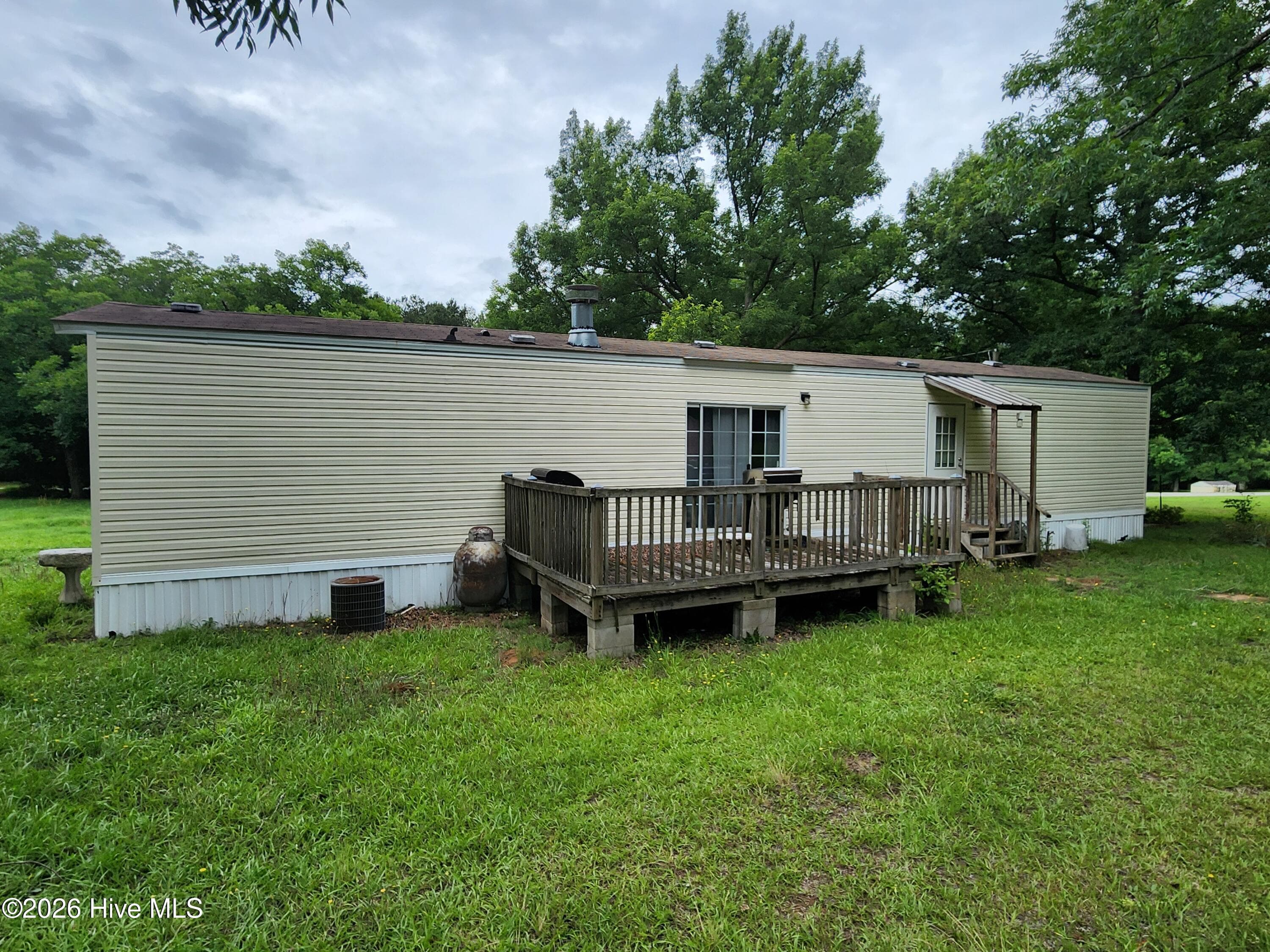 Single Family Residence at 140 Maple Drive, Washington, GA 30673, photo 2 of 11