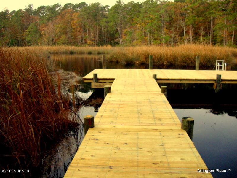 Mill Creek Docks - 220 230 Golden Fern Lane, Minnesott Beach, NC 28510