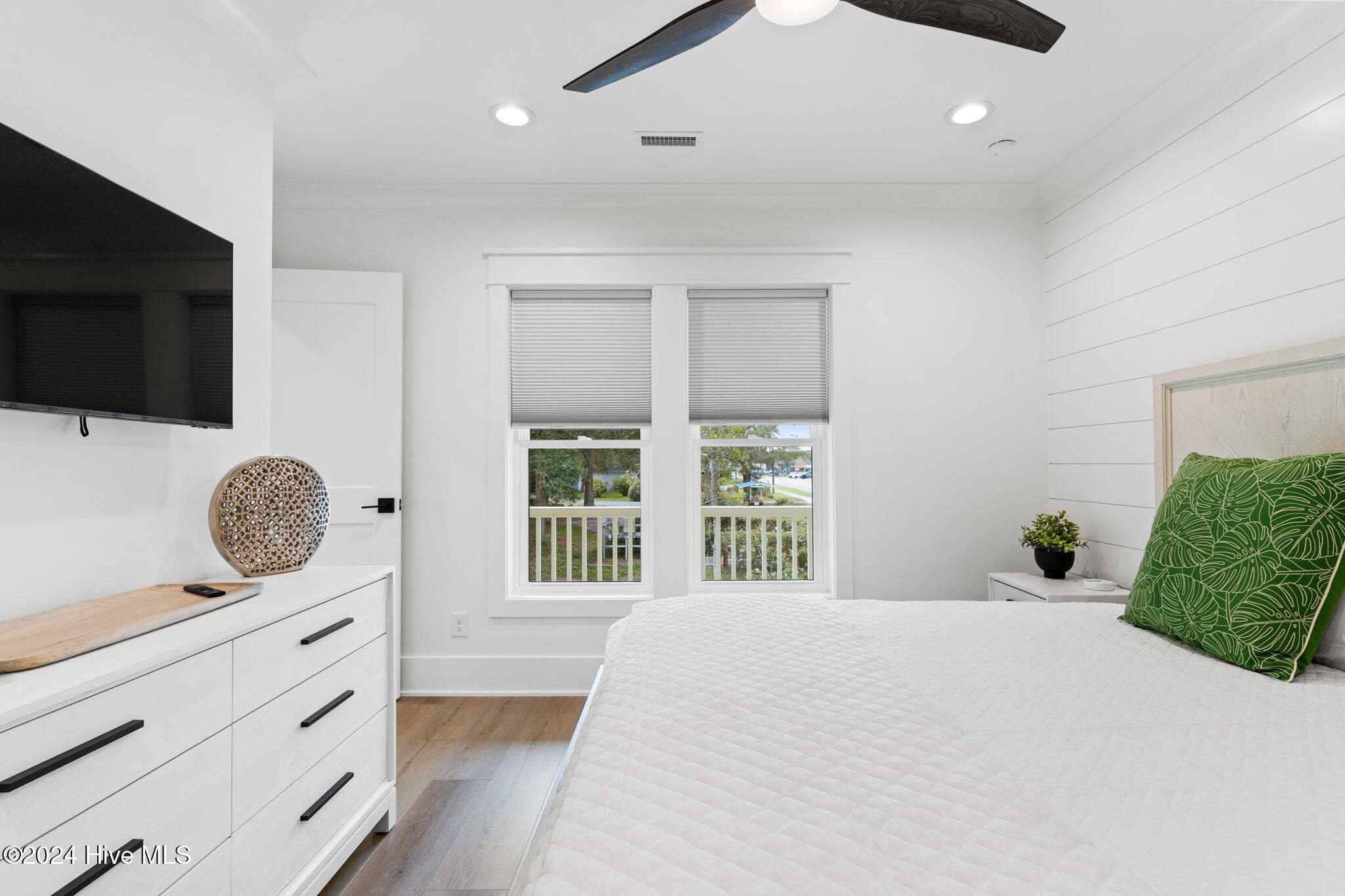 Single Family Residence at 96 SE 66th Street, Oak Island, NC 28465, photo 19 of 40