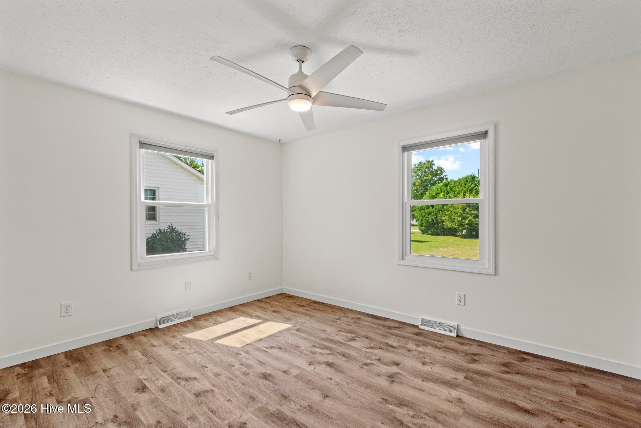Single Family Residence at 1815 Watts Landing Road, Hampstead, NC 28443, photo 19 of 34