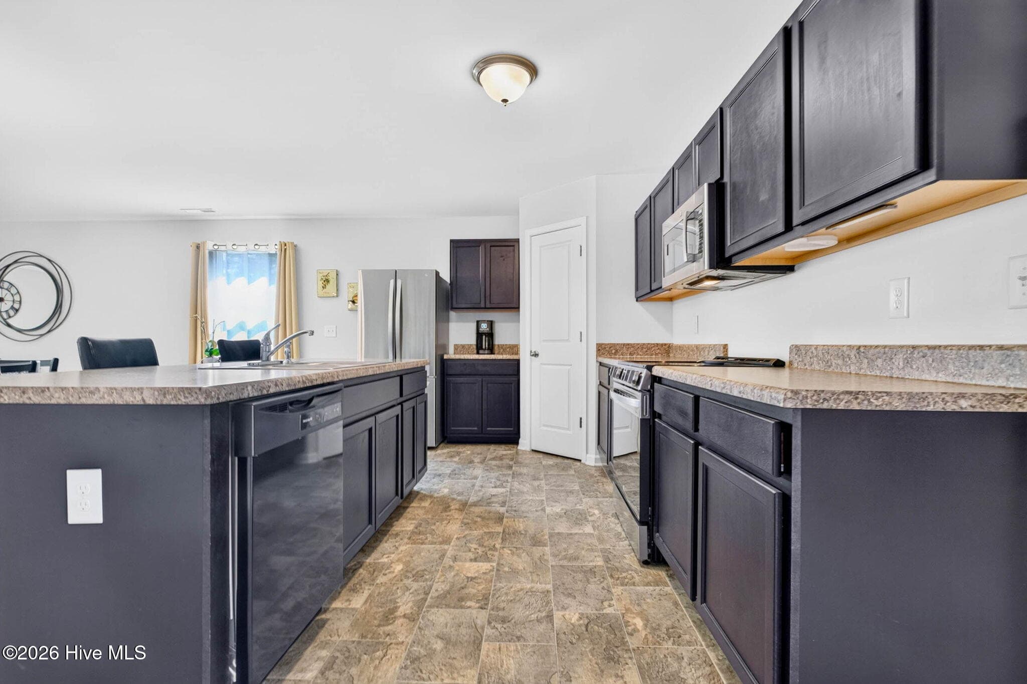 Single Family Residence at 1730 E Coronado Avenue SE, Bolivia, NC 28422, photo 15 of 37